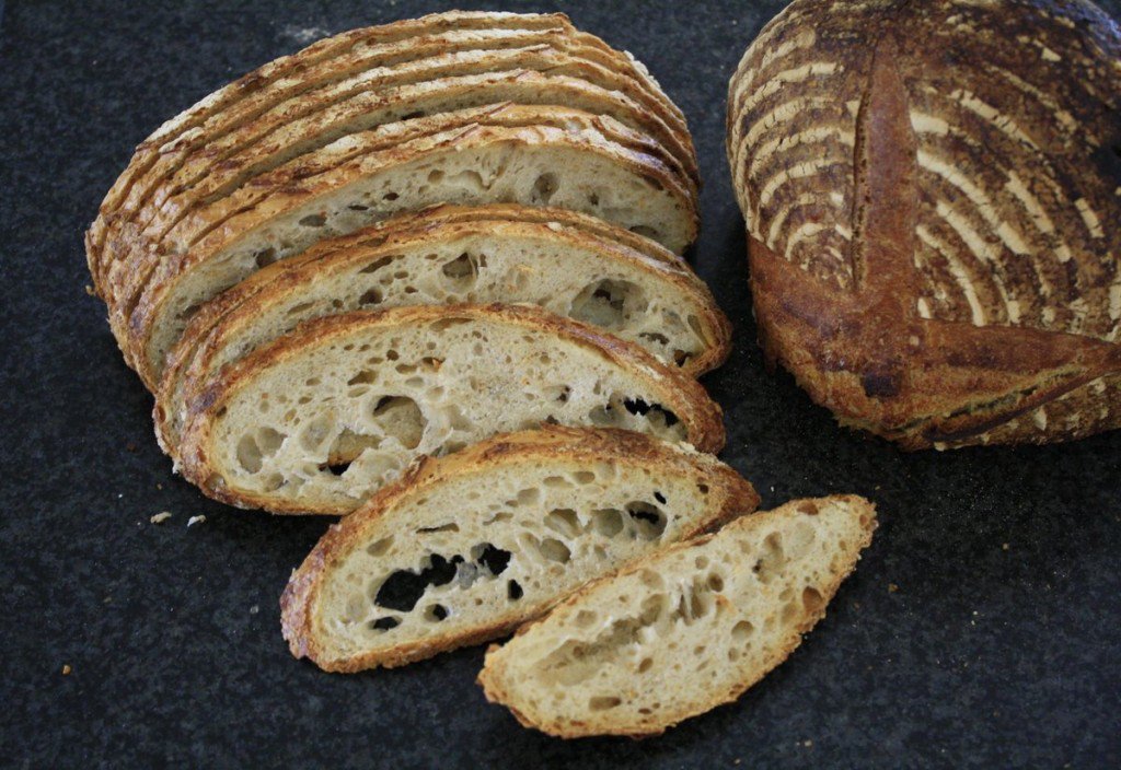 Doorsnede van het gebakken brood