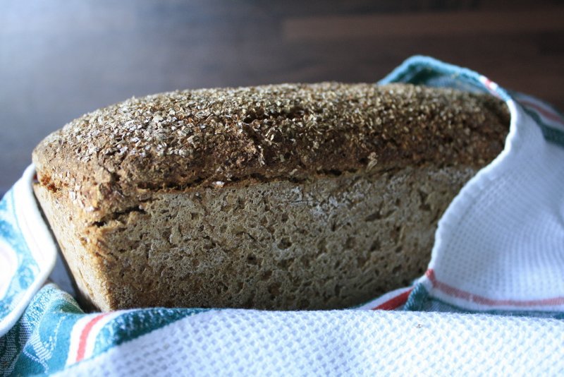 Gebakken volrogge brood